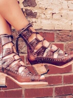 Freebird by Steven Hazel Leather Sandals